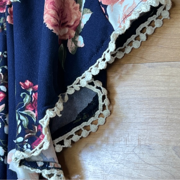 Riley & James Size Large Floral Sleeveless Romper w/Floating Collar with… - Picture 3 of 11